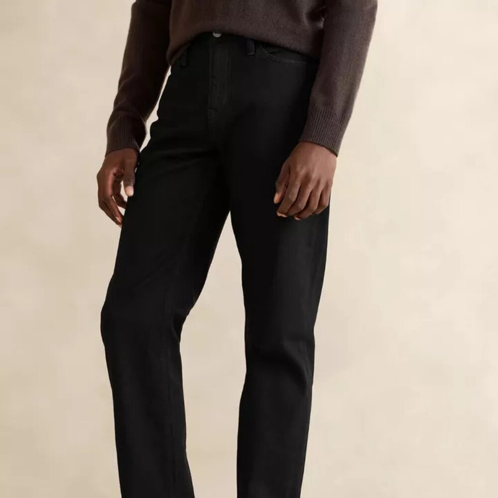 Banana Republic Straight Traveler Jean size 33/32 Black Rinse Wash - Picture 3 of 6
